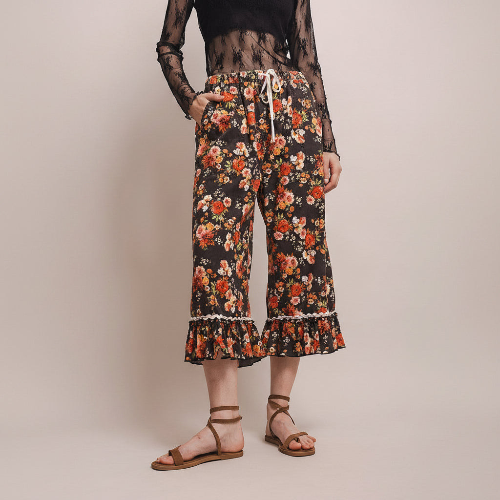 Bluevelvet women's vintage floral capri pants, front view showing drawstring waist and side pockets
