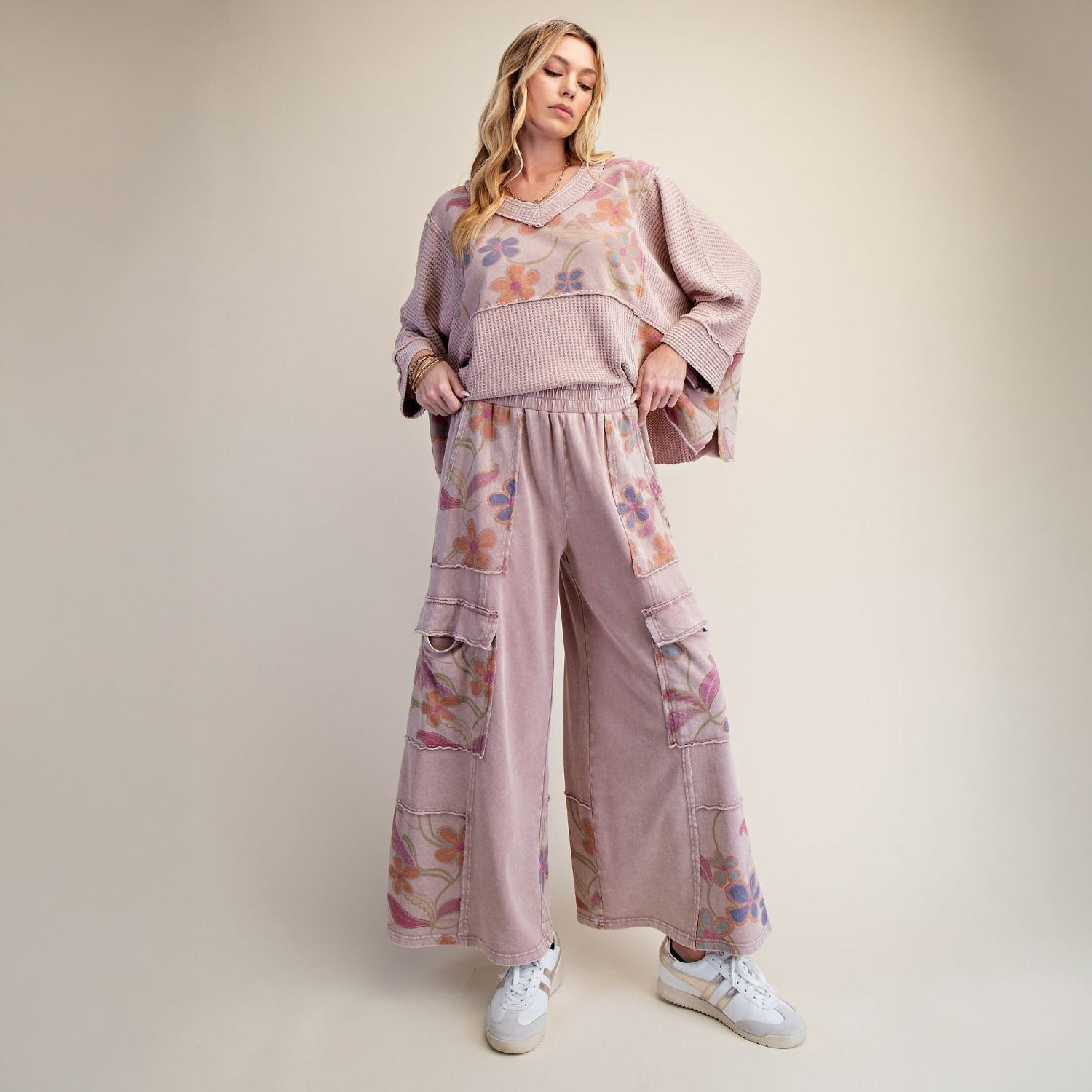 Easel Floral Terry Wide Leg Cargo Pants