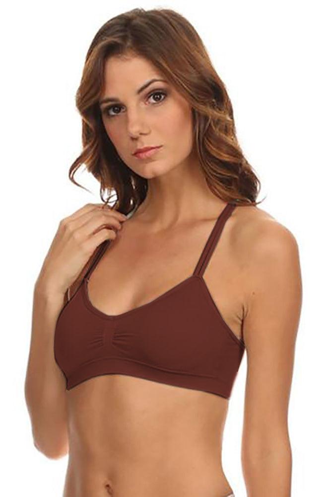 Score a perfect 10 with Women's Rust Racer Back Strap Bralette - One size fits all! This versatile beauty is sure to take you from a leisurely day to high-intensity races in no time.